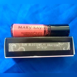 “Sun Blossom” Mary Kay Nourishine lip gloss discontinued